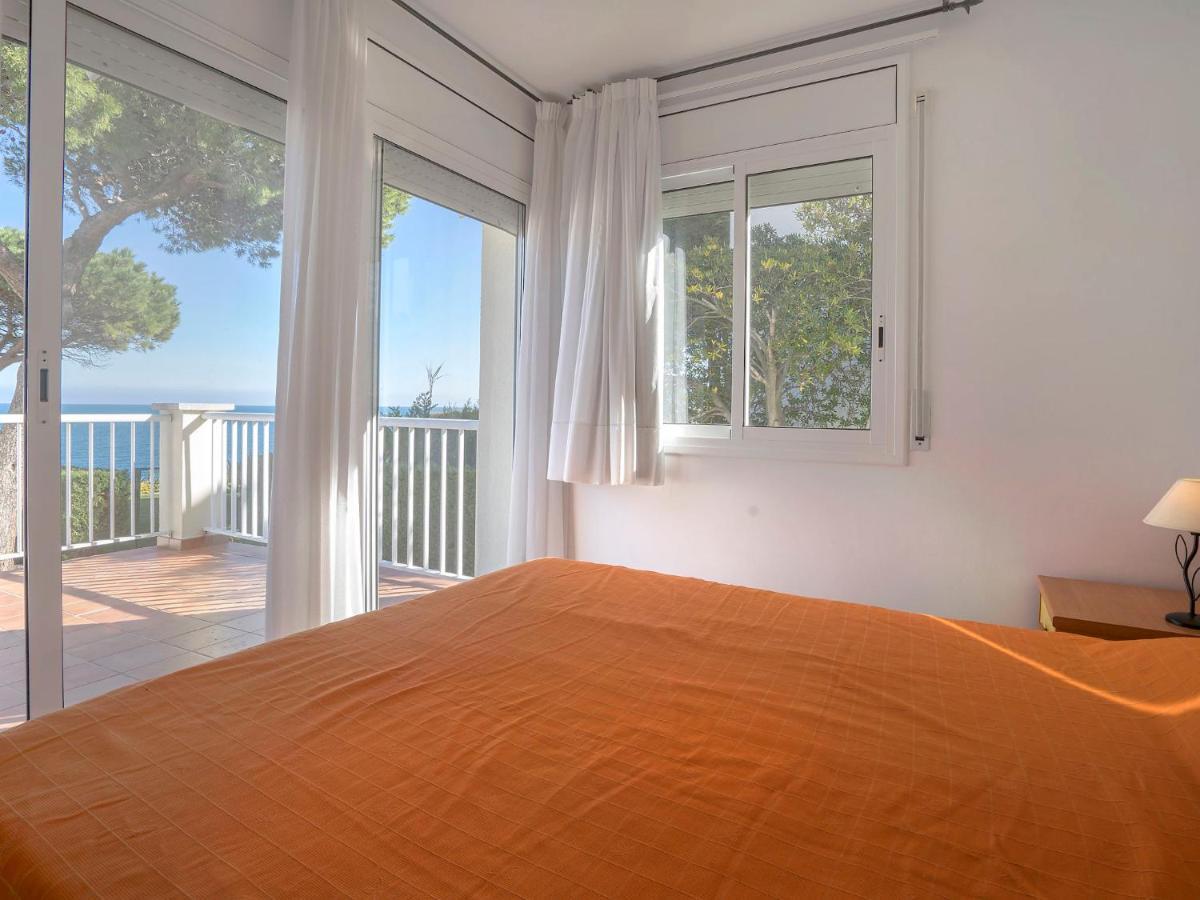 Apartment Palmiers I-11 By Interhome Llança Exteriér fotografie