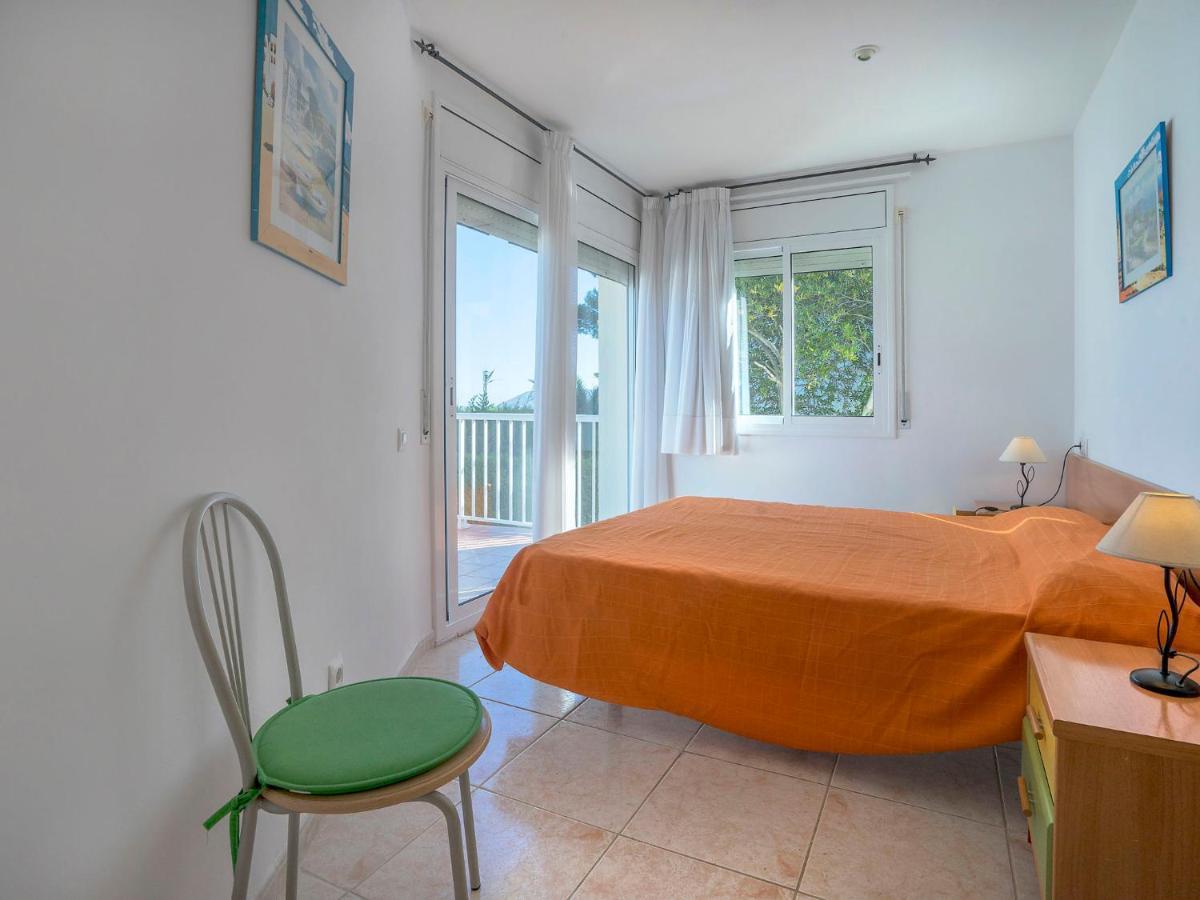 Apartment Palmiers I-11 By Interhome Llança Exteriér fotografie